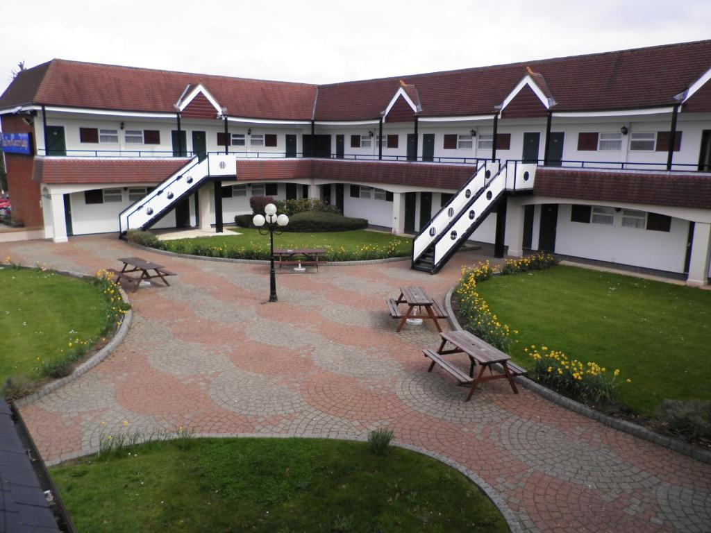 The Town & Country Lodge Dundry Exterior foto